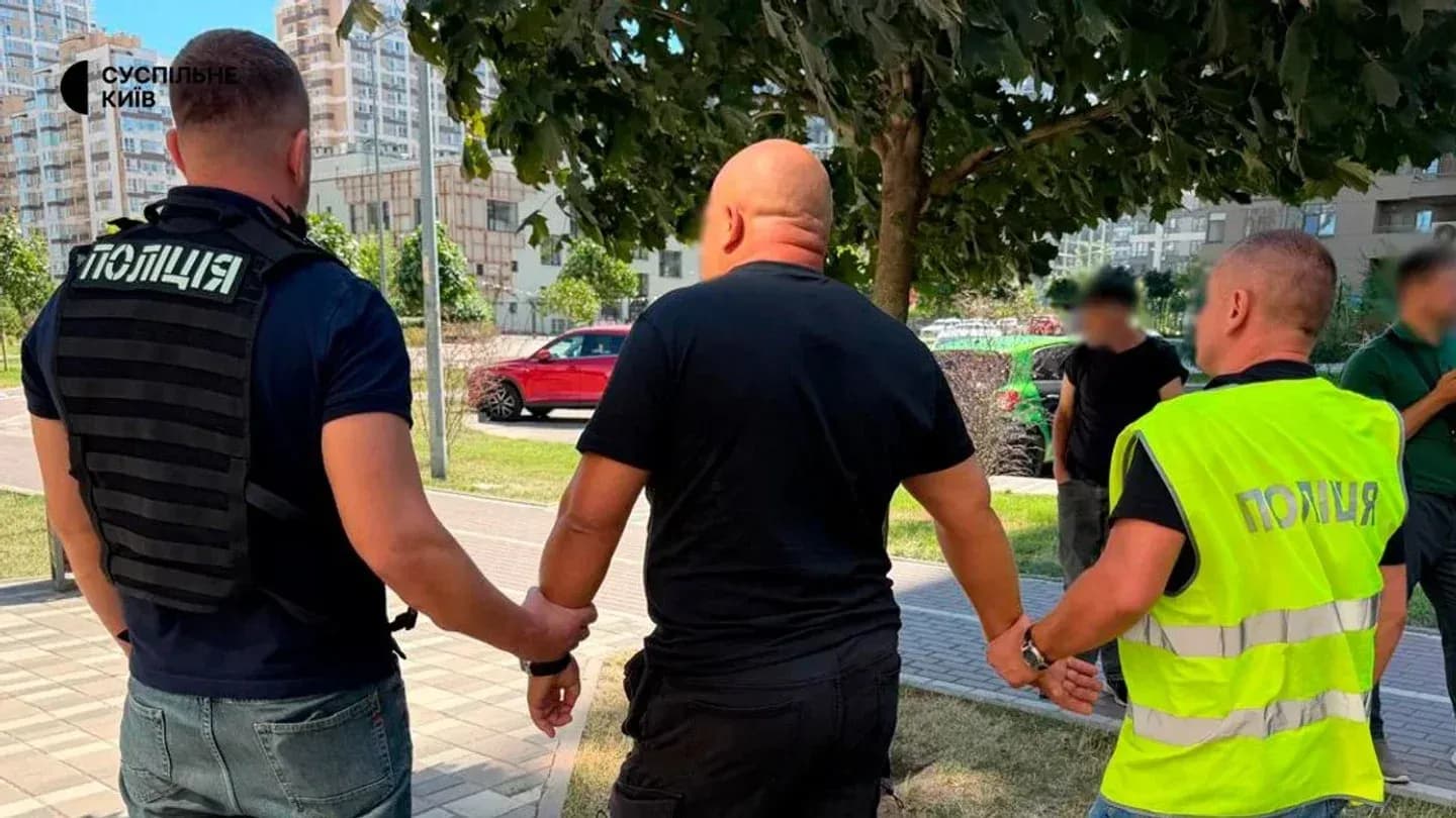 Image accompanying «$1,500 and $5,000 for a “student” status: two cases expose a persistent weakness in Ukraine’s mobilization deferment system»