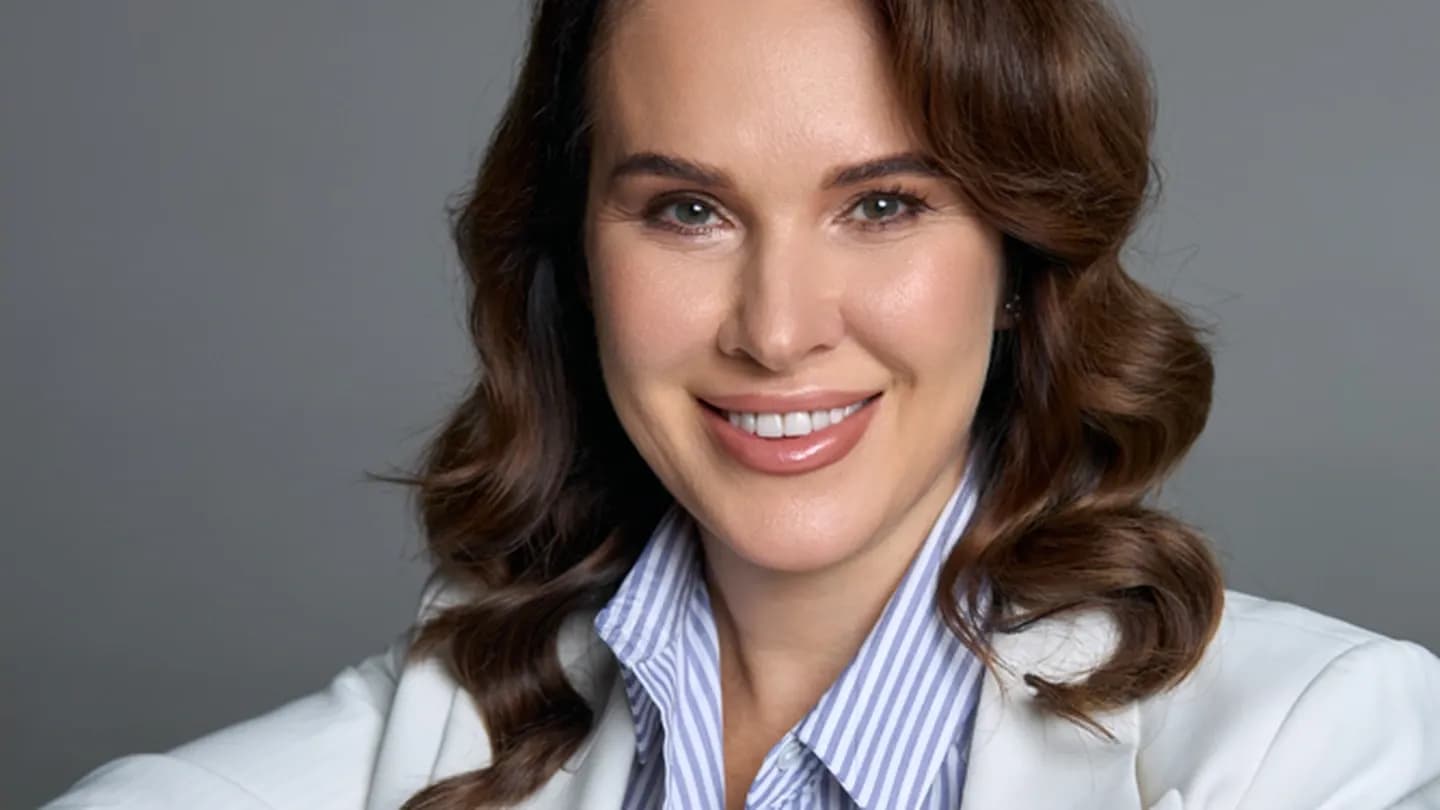 Portrait photo of Iryna Mudra.